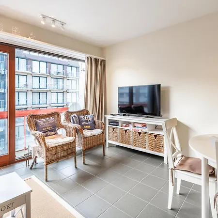 Anais Derde Apartment